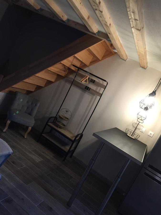 Le Nid D'Amour 2Pers / Wifi / Sauna Houssen Exteriör bild